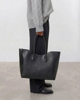 Gaia Tote Bag - Black