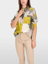 Blouse with floral pattern