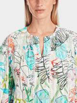 Wide blouse in airy fabric