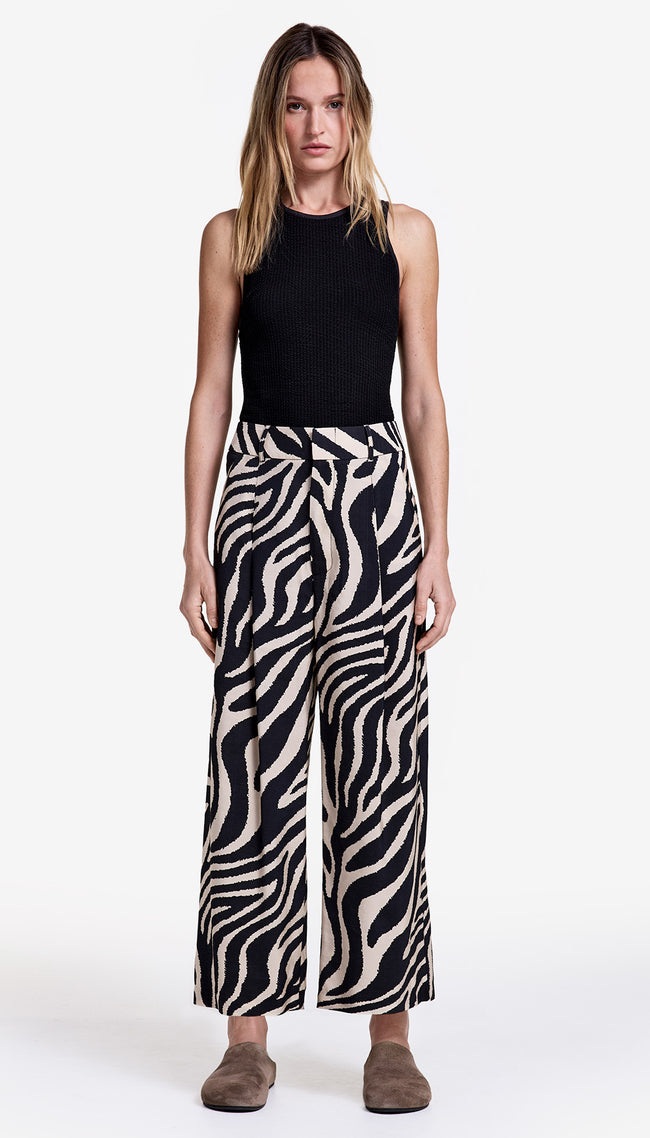 Cropped Pleated Trouser