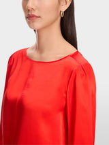 Feminine blouse in pure silk