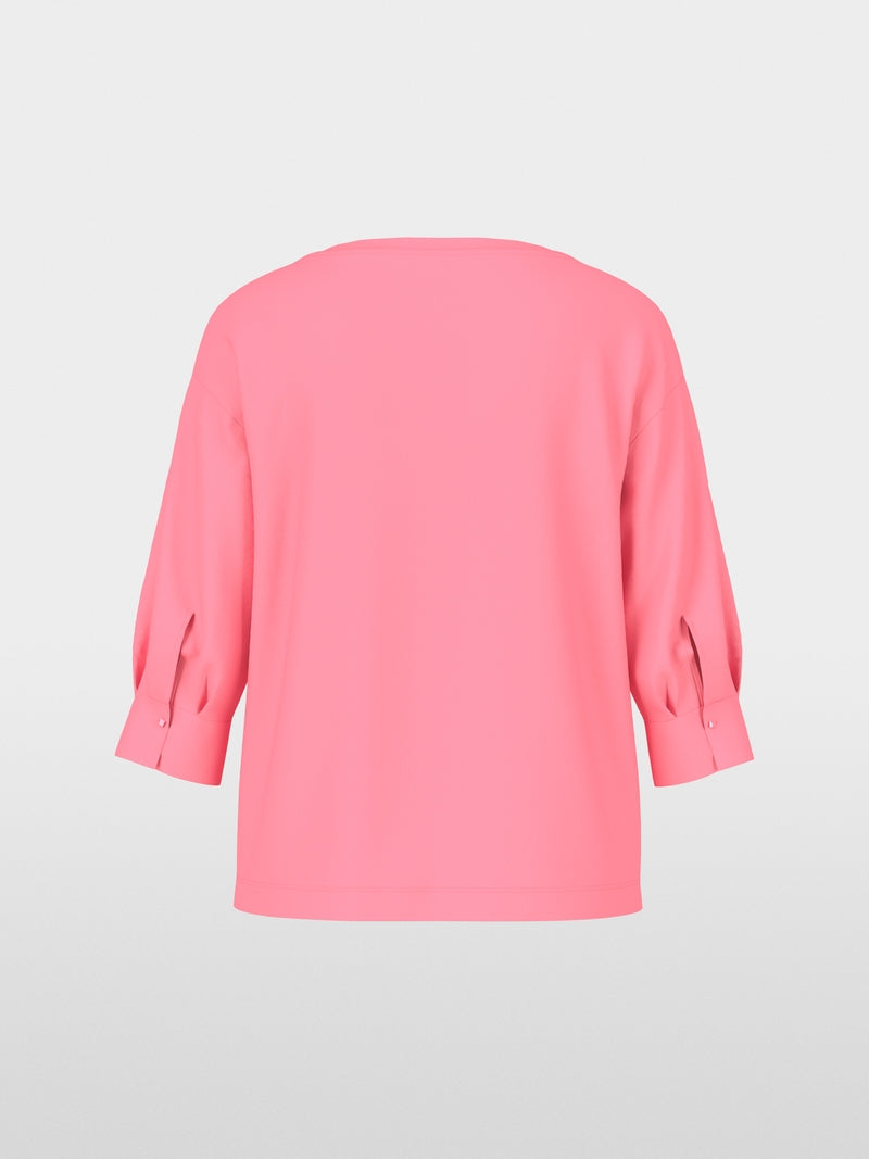 T-shirt with mid-length sleeves
