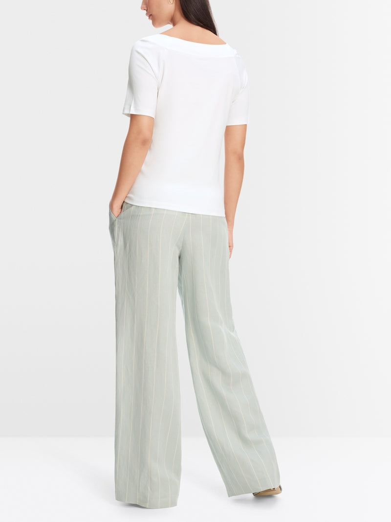 T-shirt with square neckline - White