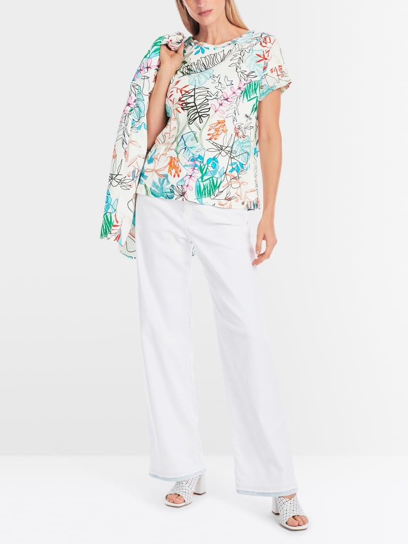 Oversized T-shirt with leaf design