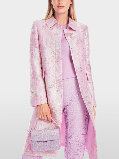 Short and fitted brocade coat