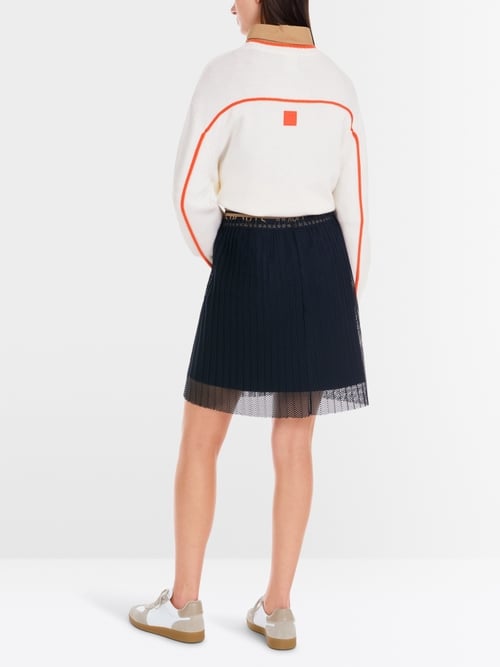 Short pleated net skirt